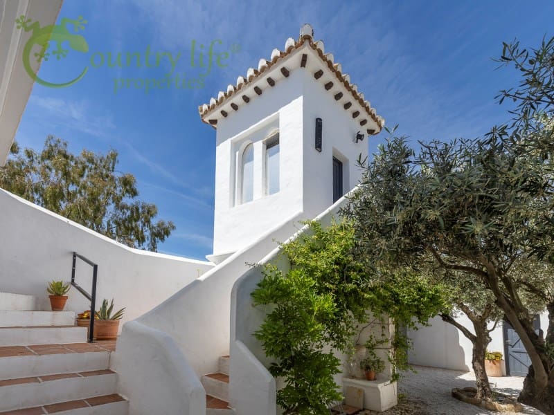 13 chambre Villa/Maison à vendre à Villanueva de la Concepcion - 2 300 000 € (Ref: 9262843)