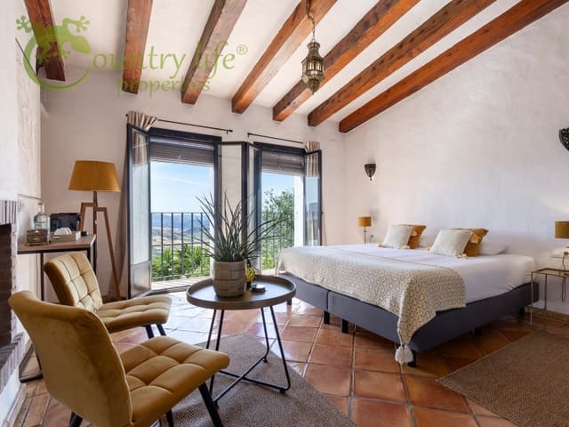 13 soverom Villa til salgs i Villanueva de la Concepcion - € 2 300 000 (Ref: 9262843)