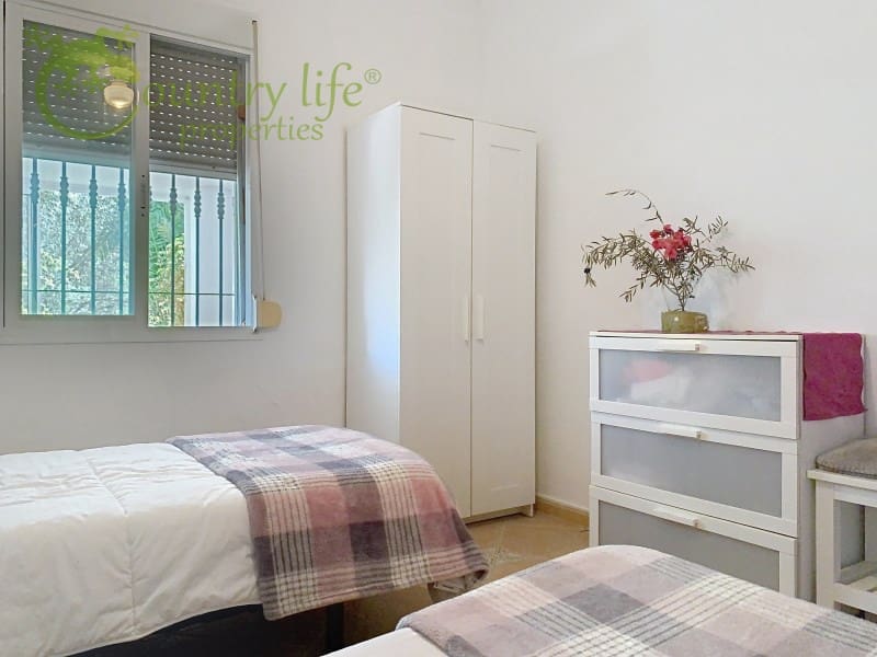 4 sypialnia Willa na sprzedaż w Comares - 349 000 € (Ref: 9285097)