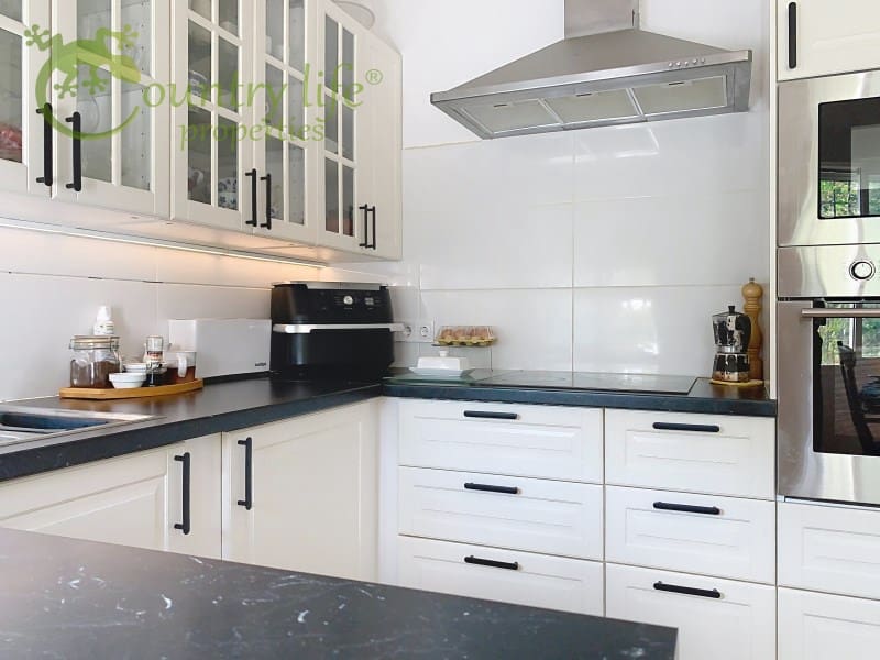 4 sypialnia Willa na sprzedaż w Comares - 349 000 € (Ref: 9285097)