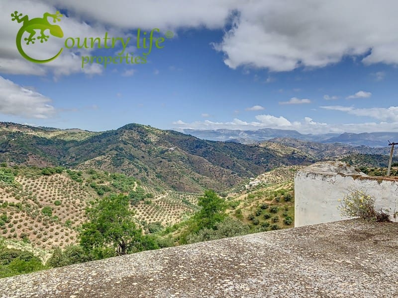 3 makuuhuone Huvila myytävänä paikassa Colmenar - 825 000 € (Ref: 9317713)