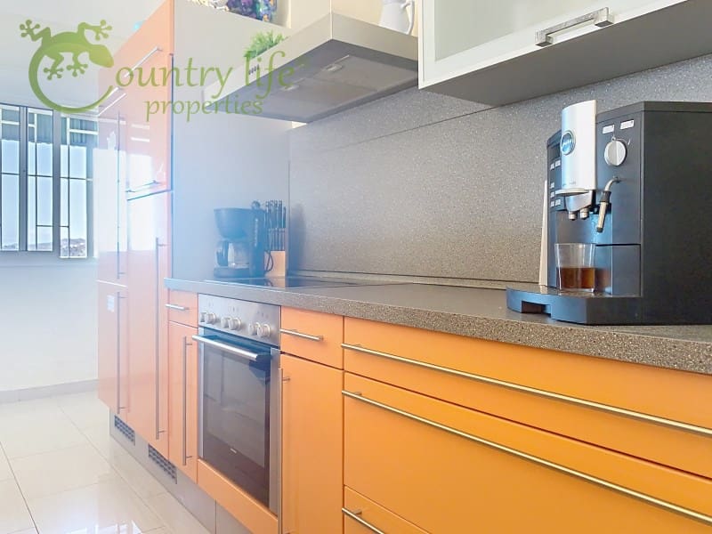 4 slaapkamer Villa te koop in Competa - € 399.000 (Ref: 9356324)