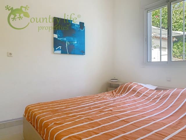 4 slaapkamer Villa te koop in Cómpeta - € 399.000 (Ref: 9356324)