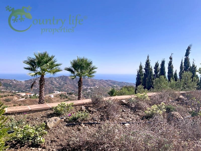 4 slaapkamer Villa te koop in Competa - € 399.000 (Ref: 9356324)