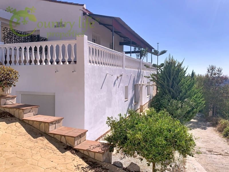 4 slaapkamer Villa te koop in Competa - € 399.000 (Ref: 9356324)