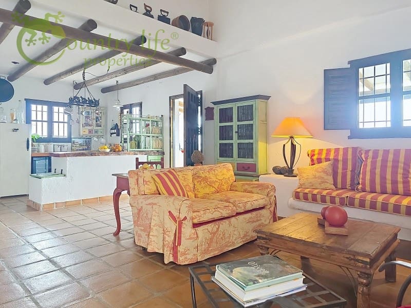 4 sypialnia Willa na sprzedaż w Alcaucin - 429 000 € (Ref: 9359782)