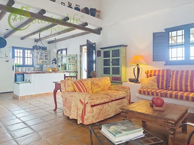 4 sypialnia Willa na sprzedaż w Alcaucín - 429 000 € (Ref: 9359782)