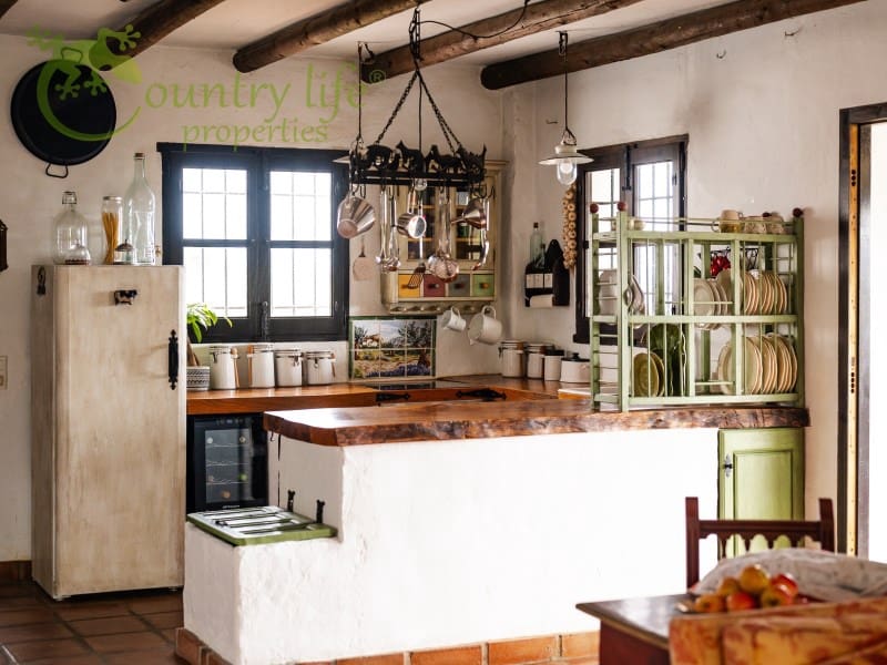 4 sypialnia Willa na sprzedaż w Alcaucin - 429 000 € (Ref: 9359782)