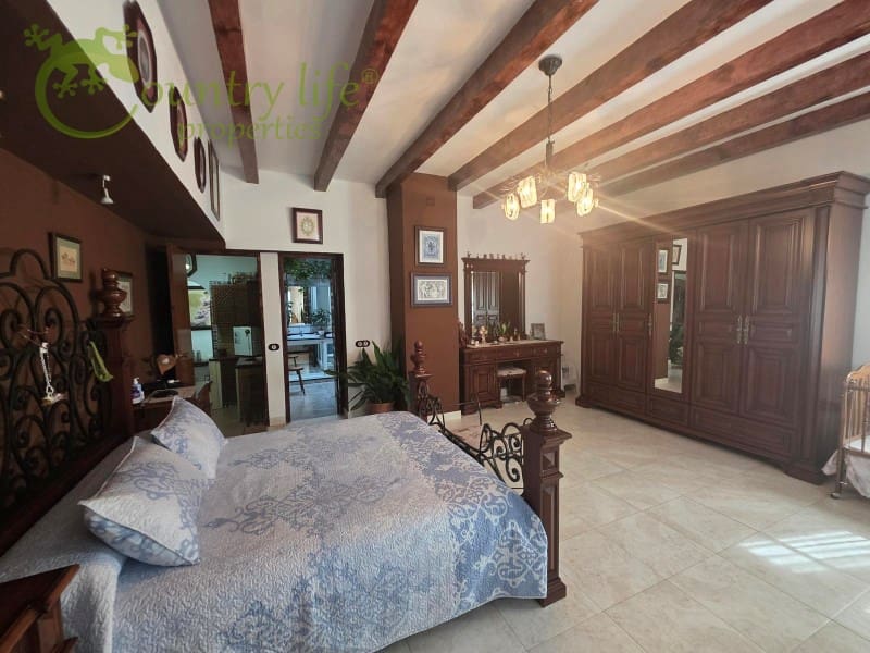 5 quarto Quinta/Casa Rural para venda em Colmenar - 795 000 € (Ref: 9372325)