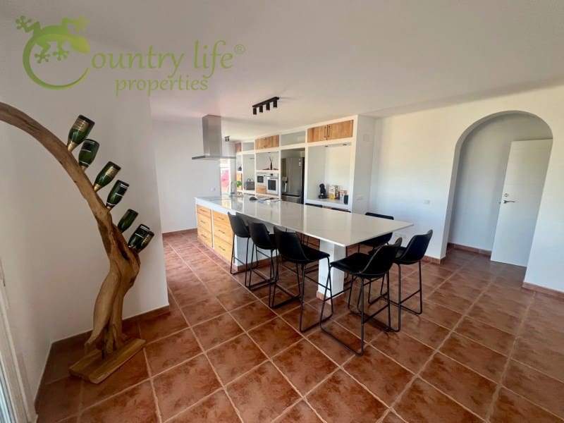 3 soverom Villa til salgs i Canillas de Aceituno - € 450 000 (Ref: 9375350)