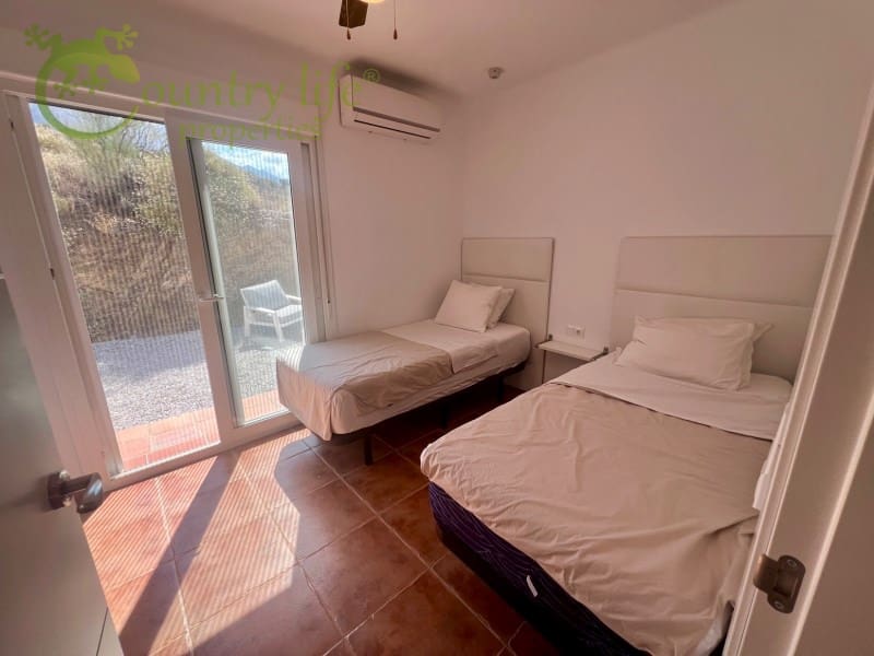 3 soverom Villa til salgs i Canillas de Aceituno - € 450 000 (Ref: 9375350)