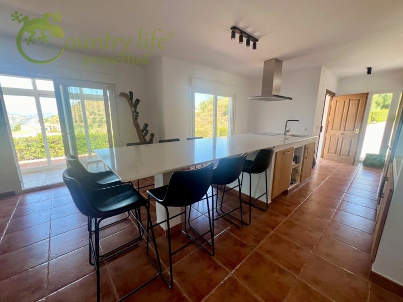 3 soverom Villa til salgs i Canillas de Aceituno - € 450 000 (Ref: 9375350)