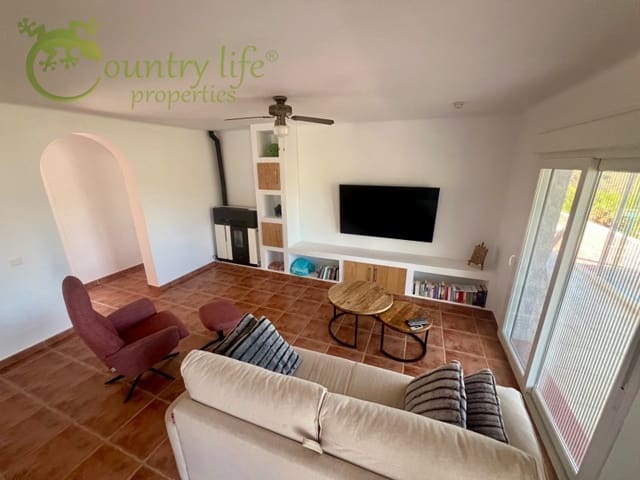 3 slaapkamer Villa te koop in Canillas de Aceituno - € 450.000 (Ref: 9375350)