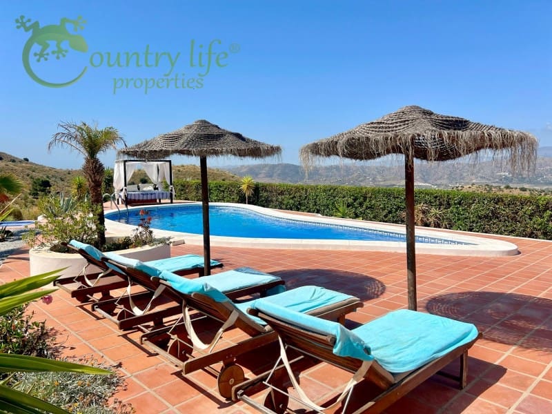 3 soverom Villa til salgs i Canillas de Aceituno - € 450 000 (Ref: 9375350)