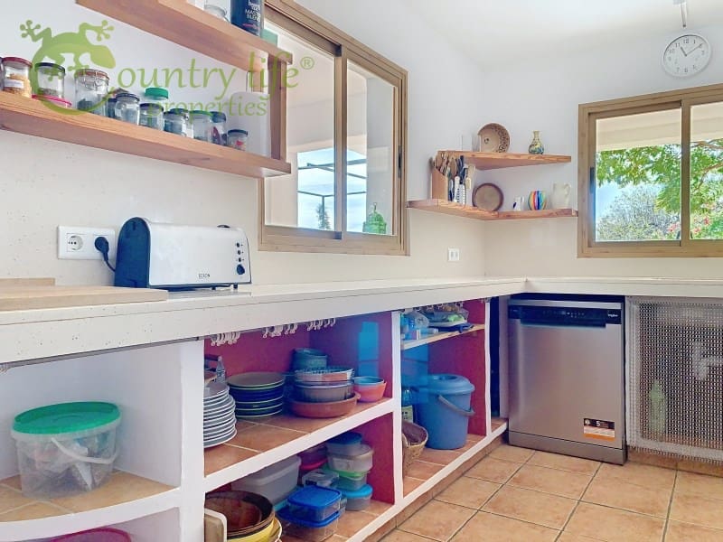 5 sovrum Villa till salu i Comares - 995 000 € (Ref: 9386006)