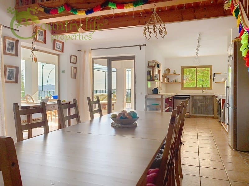 5 sovrum Villa till salu i Comares - 995 000 € (Ref: 9386006)