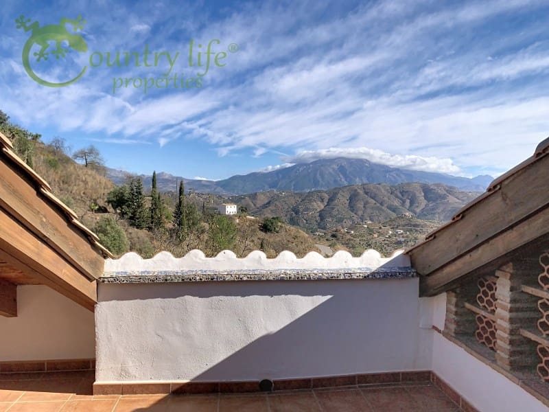 5 sovrum Villa till salu i Comares - 995 000 € (Ref: 9386006)