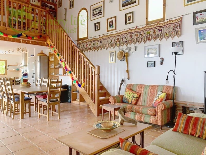 5 sovrum Villa till salu i Comares - 995 000 € (Ref: 9386006)