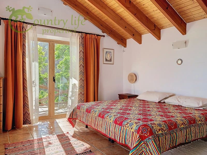 5 sovrum Villa till salu i Comares - 995 000 € (Ref: 9386006)