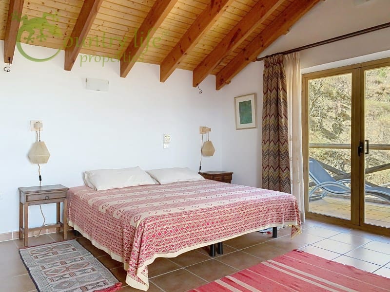 5 sovrum Villa till salu i Comares - 995 000 € (Ref: 9386006)