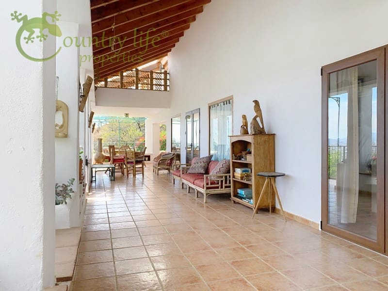 5 sovrum Villa till salu i Comares - 995 000 € (Ref: 9386006)