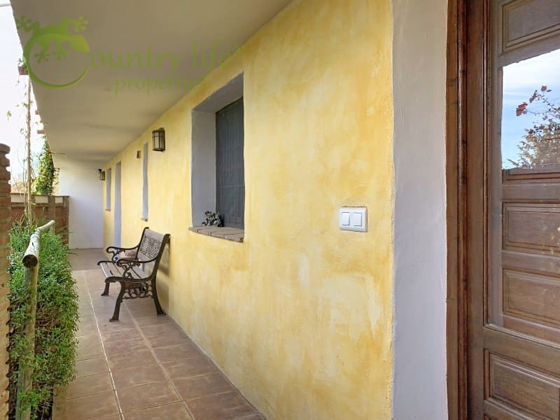 5 sovrum Villa till salu i Comares - 995 000 € (Ref: 9386006)