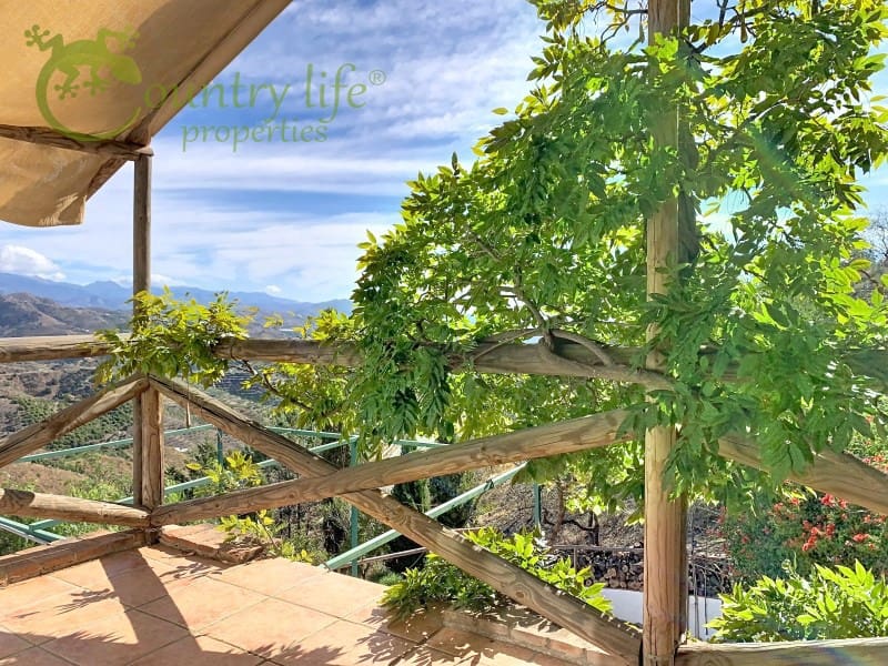 5 sovrum Villa till salu i Comares - 995 000 € (Ref: 9386006)