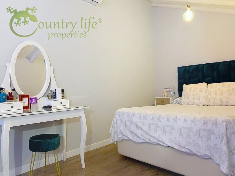 3 makuuhuone Omakotitalo myytävänä paikassa Colmenar - 228 000 € (Ref: 9411239)