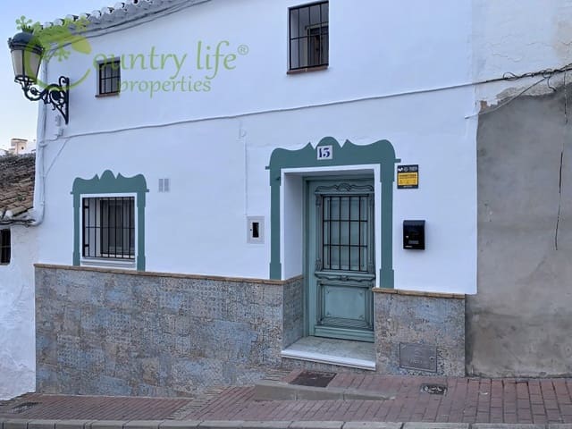 3 makuuhuone Omakotitalo myytävänä paikassa Colmenar - 228 000 € (Ref: 9411239)