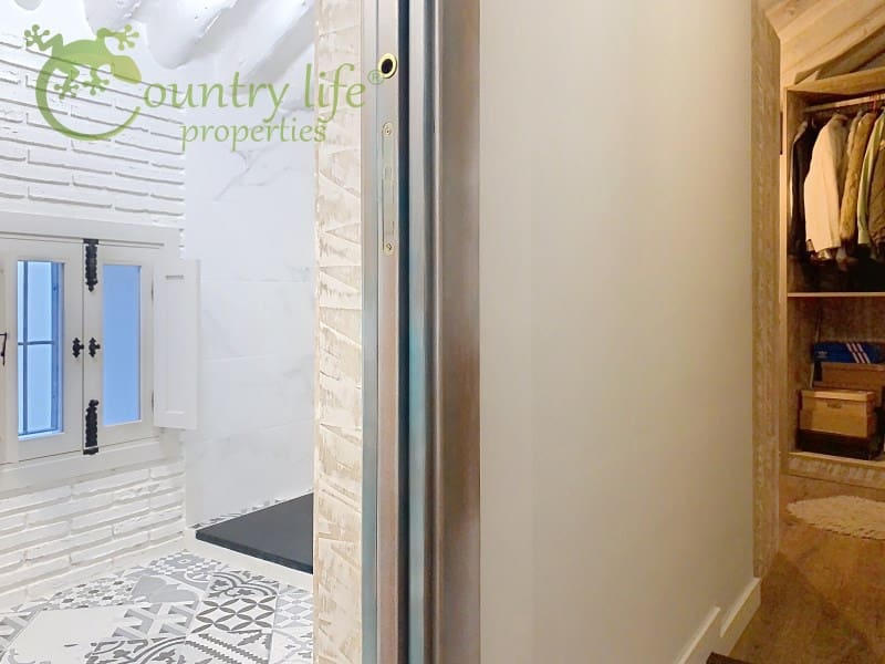 3 makuuhuone Omakotitalo myytävänä paikassa Colmenar - 228 000 € (Ref: 9411239)