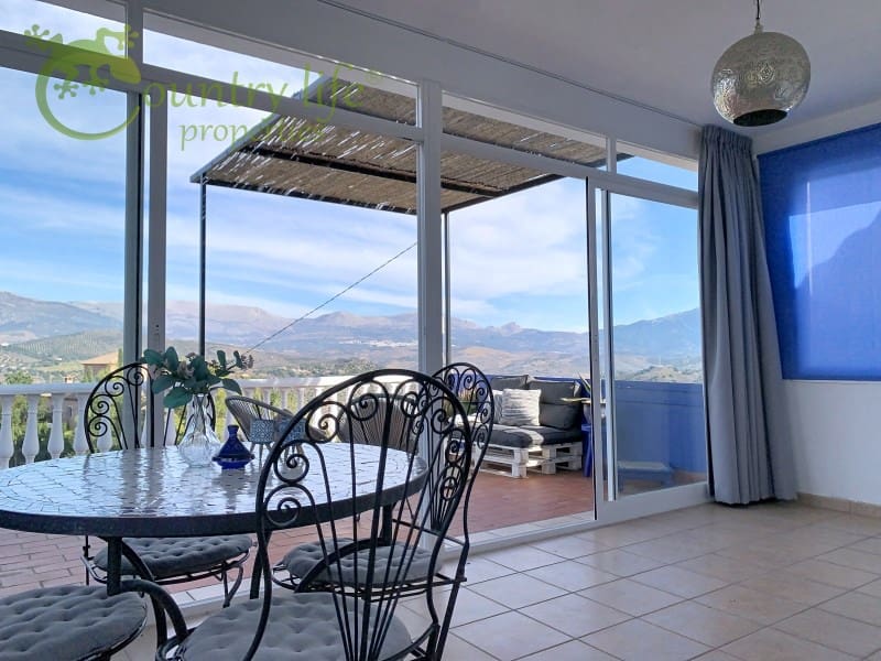 3 slaapkamer Villa te koop in Comares - € 395.000 (Ref: 9414326)