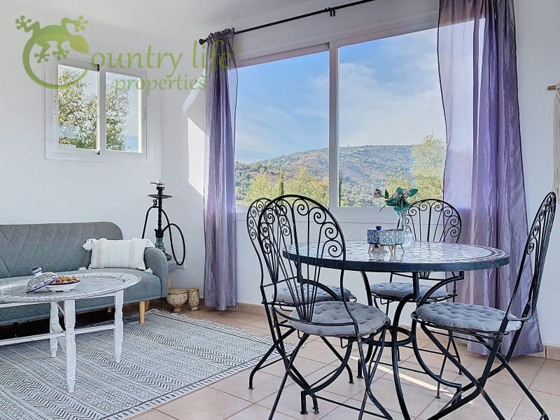 3 slaapkamer Villa te koop in Comares - € 395.000 (Ref: 9414326)