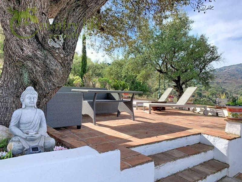 3 slaapkamer Villa te koop in Comares - € 395.000 (Ref: 9414326)