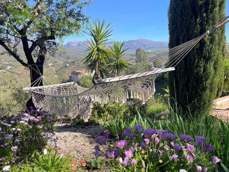 3 slaapkamer Villa te koop in Comares - € 395.000 (Ref: 9414326)