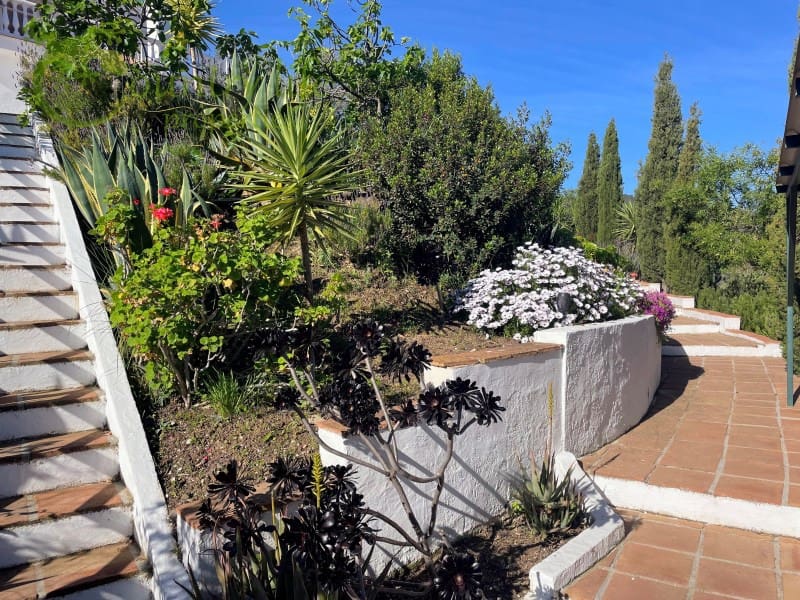 3 slaapkamer Villa te koop in Comares - € 395.000 (Ref: 9414326)