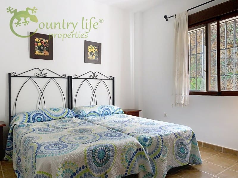 6 chambre Villa/Maison à vendre à Colmenar - 430 000 € (Ref: 9430972)