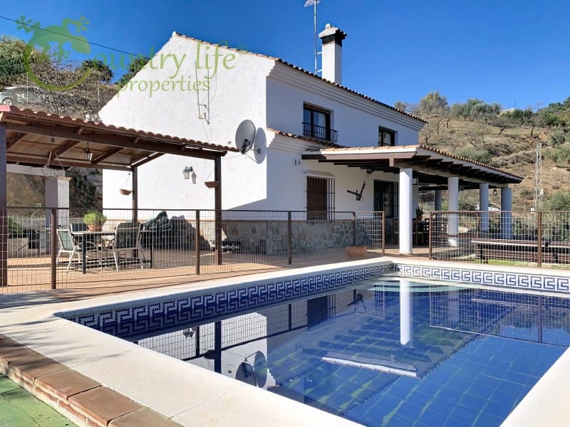 6 chambre Villa/Maison à vendre à Colmenar - 430 000 € (Ref: 9430972)