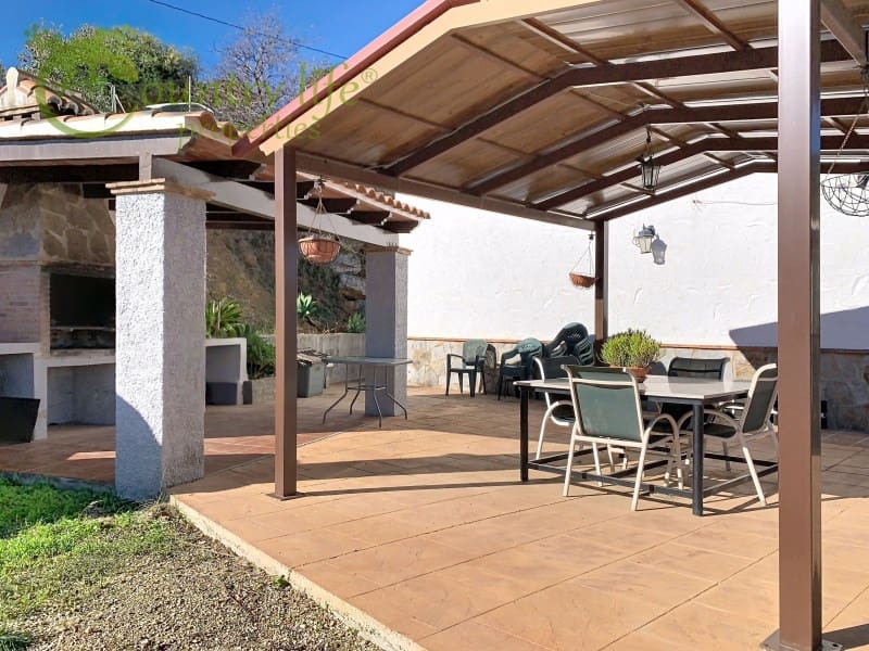 6 chambre Villa/Maison à vendre à Colmenar - 430 000 € (Ref: 9430972)