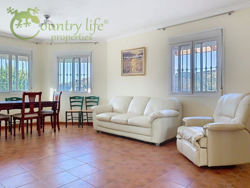 Chalet de 3 habitaciones en Cómpeta en venta - 362.000 € (Ref: 9437122)