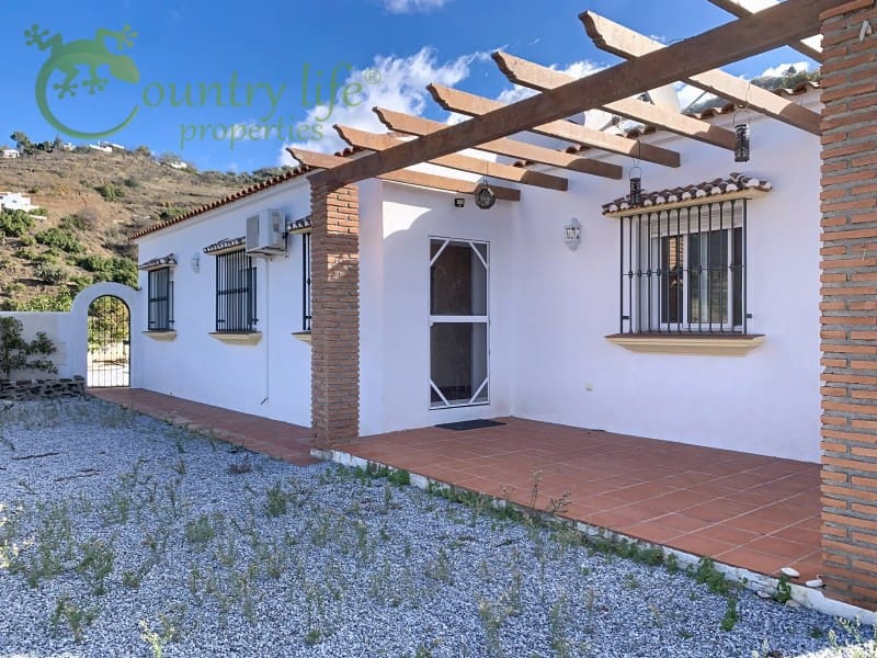 Chalet de 3 habitaciones en Cómpeta en venta - 362.000 € (Ref: 9437122)