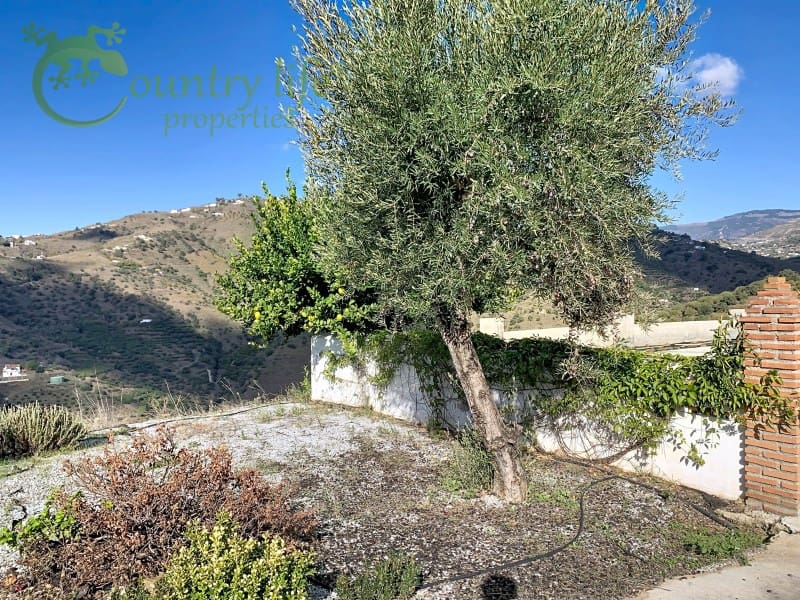 Chalet de 3 habitaciones en Cómpeta en venta - 362.000 € (Ref: 9437122)