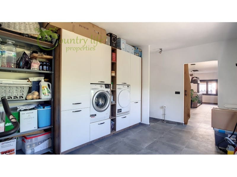 3 sovrum Finca/Hus på landet till salu i Velez-Malaga - 1 150 000 € (Ref: 9582962)