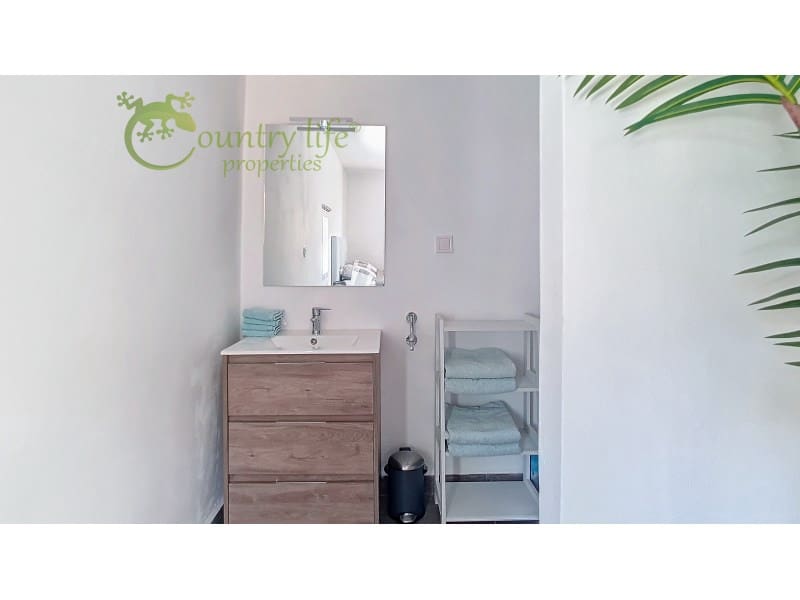 3 sovrum Finca/Hus på landet till salu i Velez-Malaga - 1 150 000 € (Ref: 9582962)