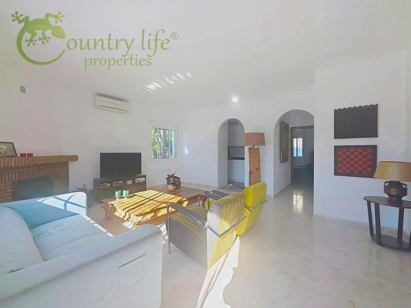 3 makuuhuone Huvila myytävänä paikassa Alcaucin - 279 000 € (Ref: 9608093)