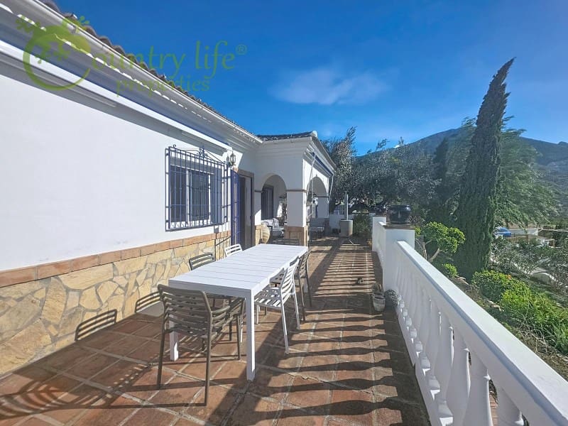 3 makuuhuone Huvila myytävänä paikassa Alcaucin - 279 000 € (Ref: 9608093)