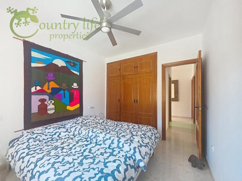 3 makuuhuone Huvila myytävänä paikassa Alcaucin - 279 000 € (Ref: 9608093)