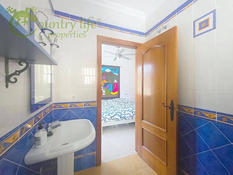 3 makuuhuone Huvila myytävänä paikassa Alcaucin - 279 000 € (Ref: 9608093)