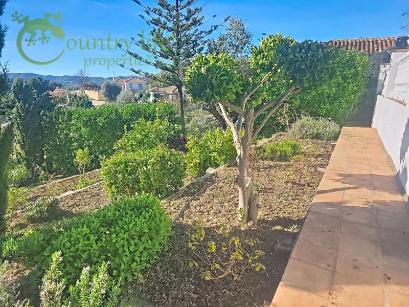 3 makuuhuone Huvila myytävänä paikassa Alcaucin - 279 000 € (Ref: 9608093)