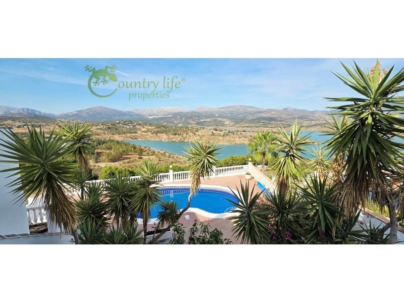 3 bedroom Villa for sale in Vinuela - € 470,000 (Ref: 9655874)