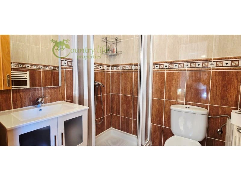 3 bedroom Villa for sale in Vinuela - € 470,000 (Ref: 9655874)